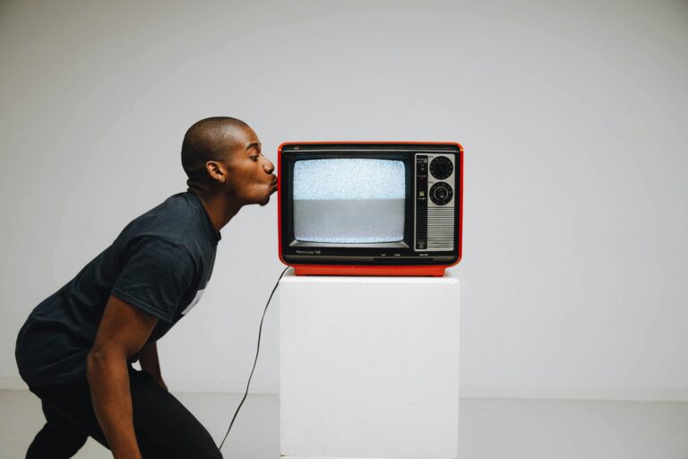 How Growing Up in the &rsquo;90s Prepared Present Day Content Creators to Win