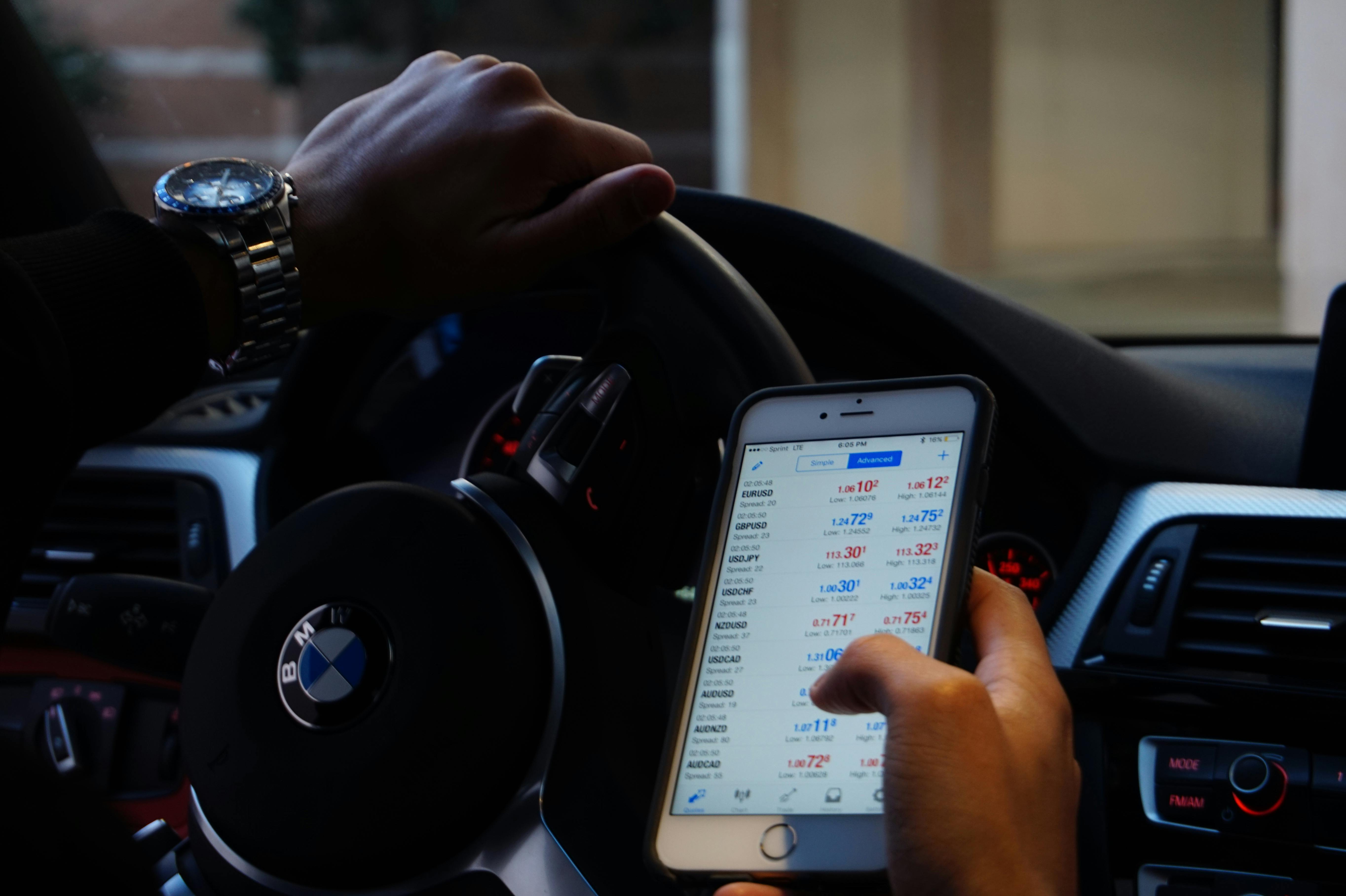 The Top Reasons Traders Lose Money and How to Avoid Them