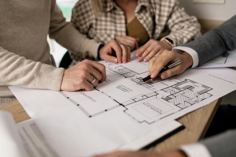 Is Someone in Real Estate? Here&rsquo;s What That Means!