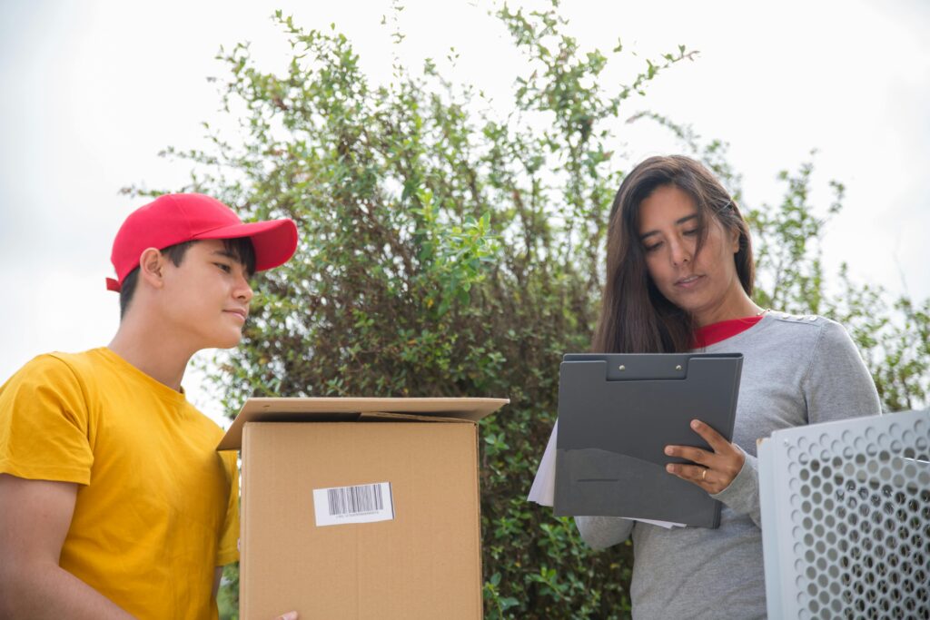 Self Courier: The Ultimate Guide to Doing It Yourself!