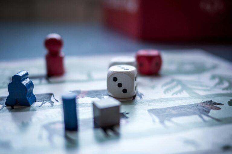 Modern Board Games vs. Classics: What&rsquo;s Better?